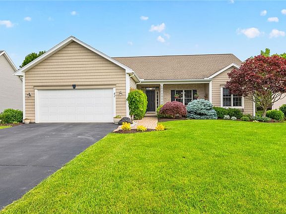 2nd image of 42 Peaceful Harbor Ln