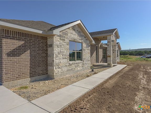 5th image of 4361 Tall Ridge Rd