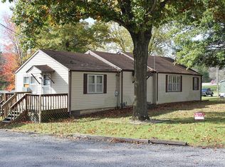 401 W Main St, Freeman, MO 64746