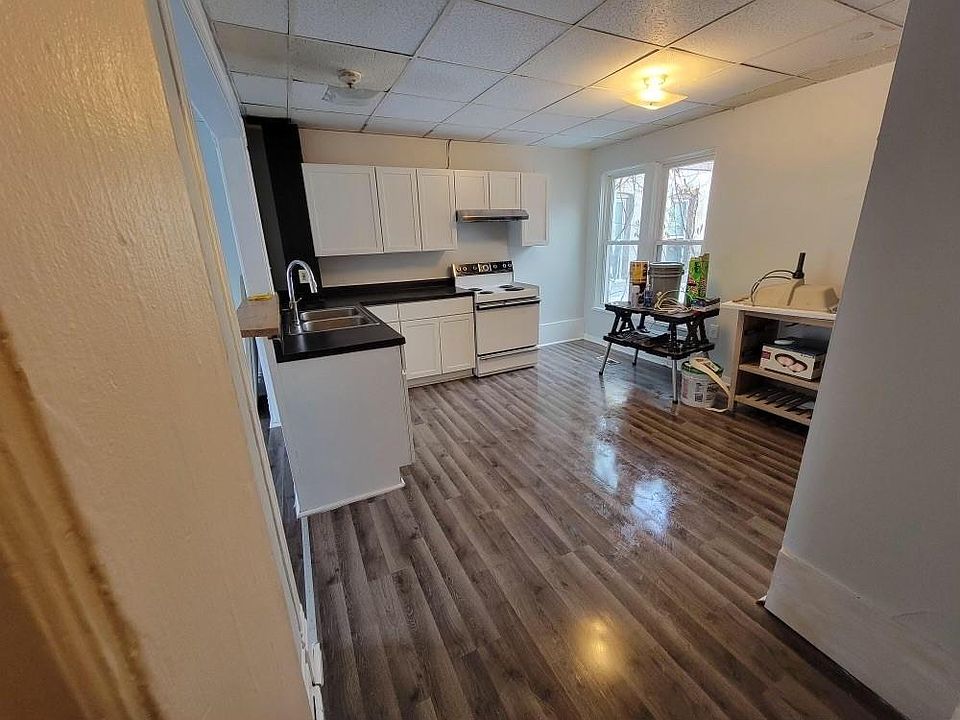1st image of 814 Eureka St #814