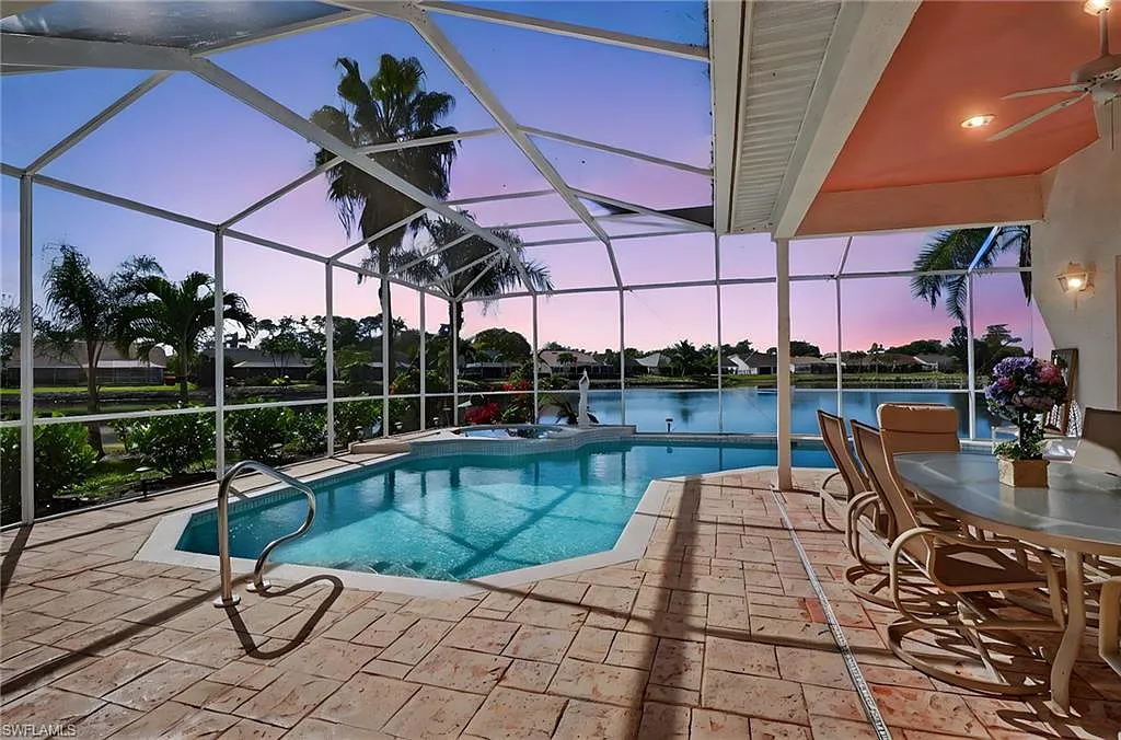 4 bed, 3.0 bath, 2398 sqft, $9,500 — Photo 3