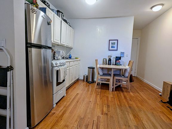 4th image of 57 W 105th St APT 5C