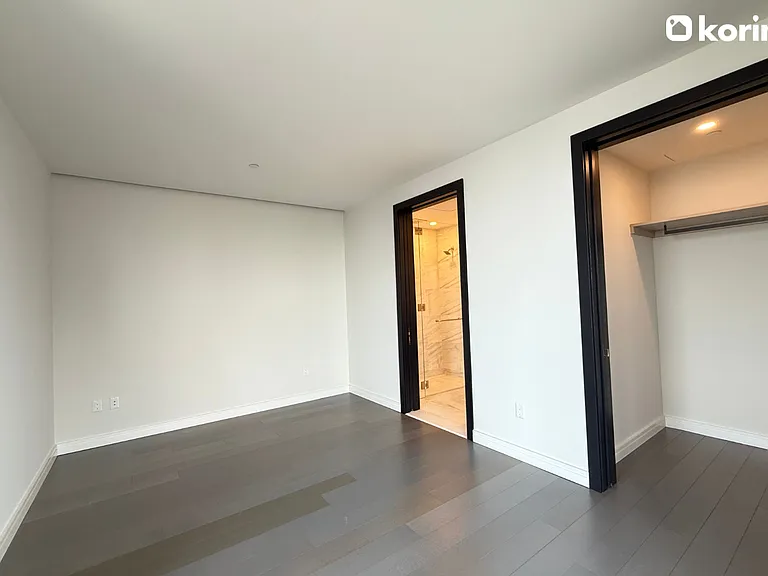 125 Greenwich St #68B — Photo 17