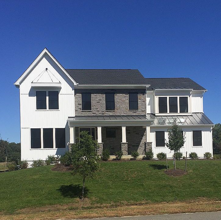1st image of 1647 Grand Meadow Dr