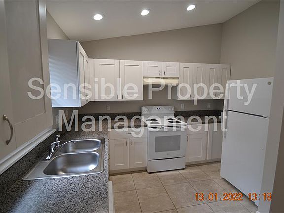 5th image of 6416 N 49th St