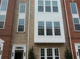 42786 Lauder Ter, Ashburn, VA 20147
