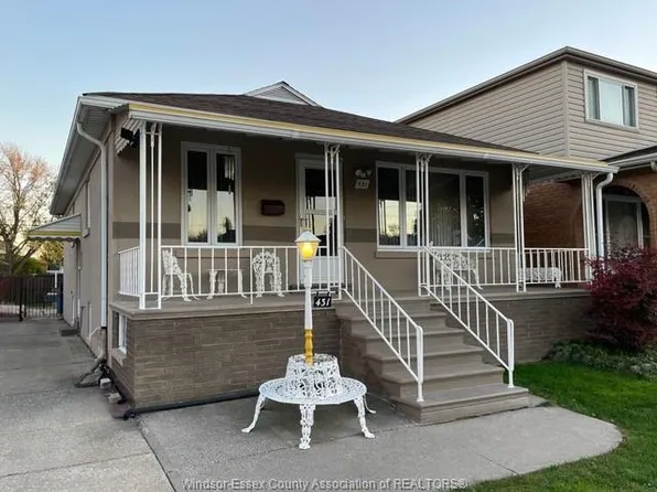431 Foch Ave, Windsor, ON N8X 2W2