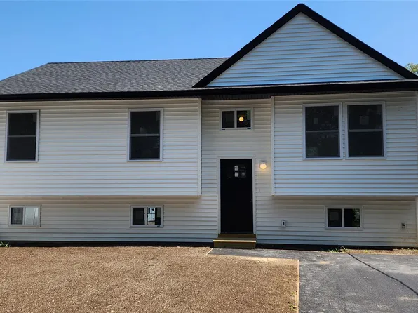 NC Stuyvesant Avenue, Mastic, NY 11950