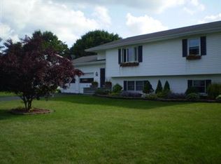 976 Hudson Acres Dr, Pine City, NY 14871