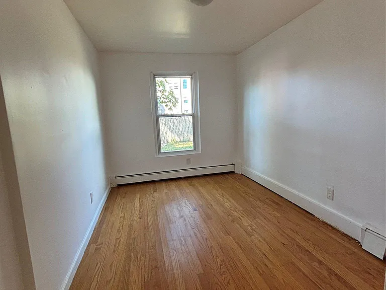 185 Union St #1 — Photo 11