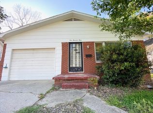 1003 SW 2nd St, Corning, AR 72422