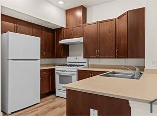 1335 W Luchessa Ave #137, Gilroy, CA 95020