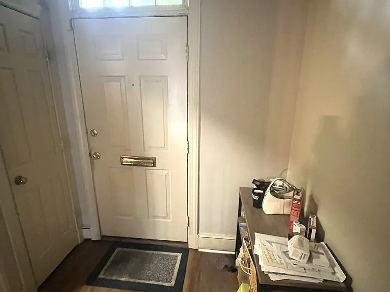 211 Oronoco St — Photo 3