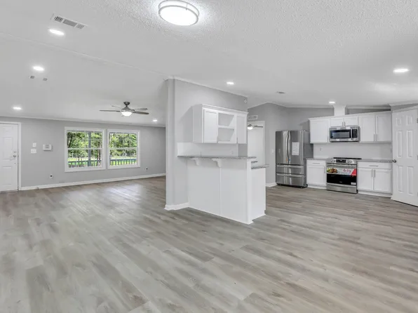 8135 Gabe Rd, Adams Run, SC 29426