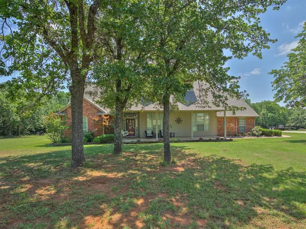 1810 Sandpiper Dr, Blanchard, OK 73010