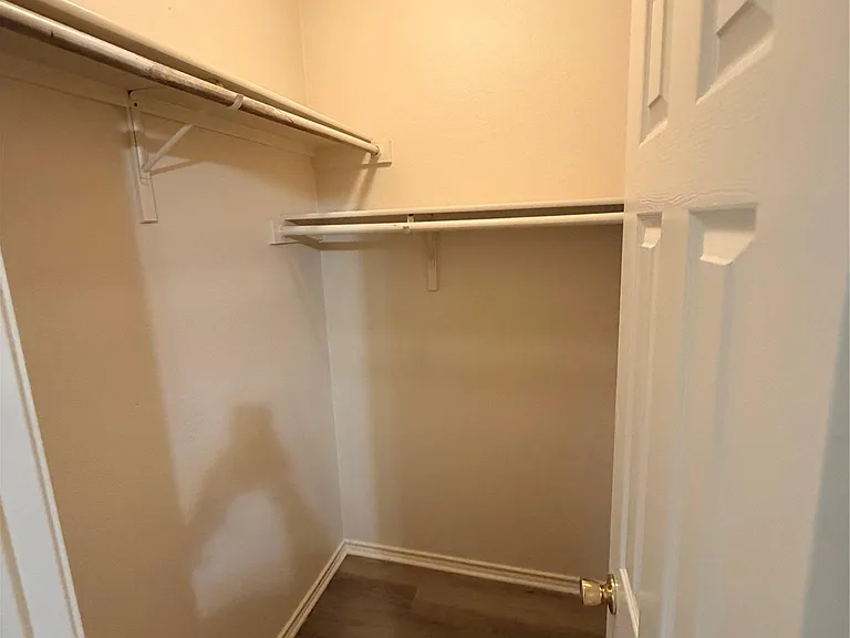 508 Tablerock Cir #B — Photo 10