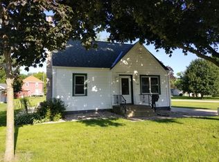 268 S Hyland St, Juneau, WI 53039