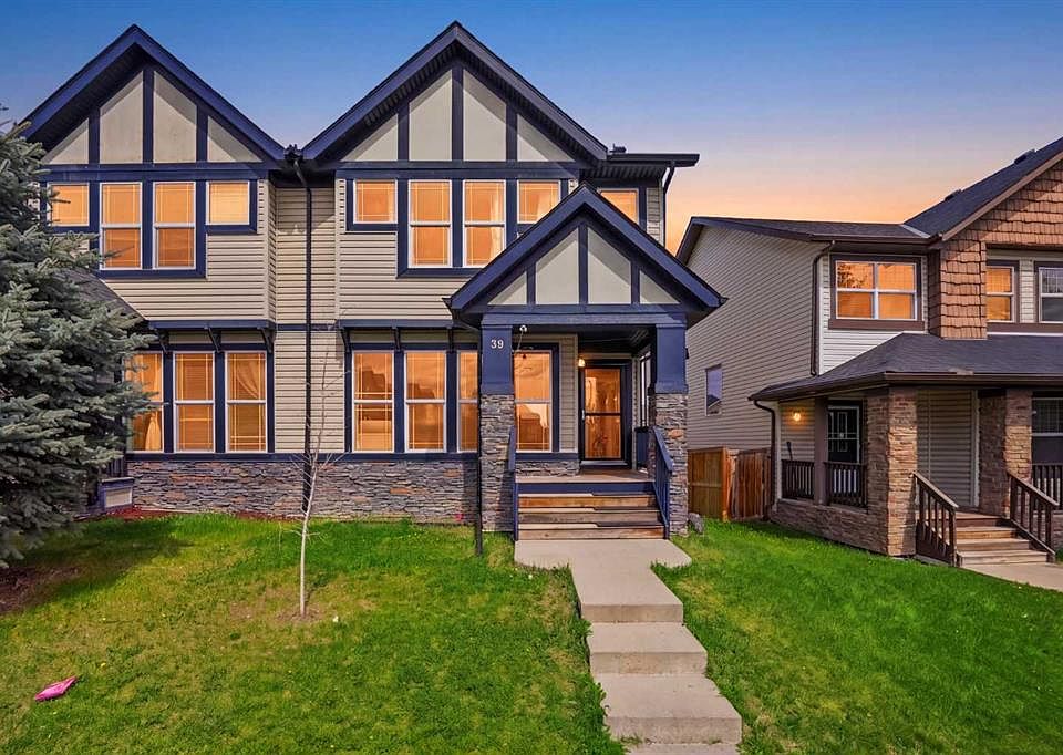 1st image of 39 E Panora Sq NW