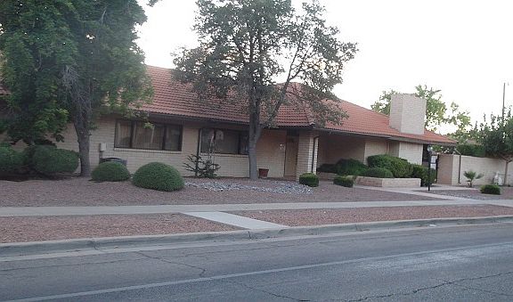 3rd image of 10607 Park View Cir