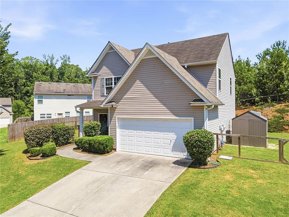1st image of 105 Comet Ct