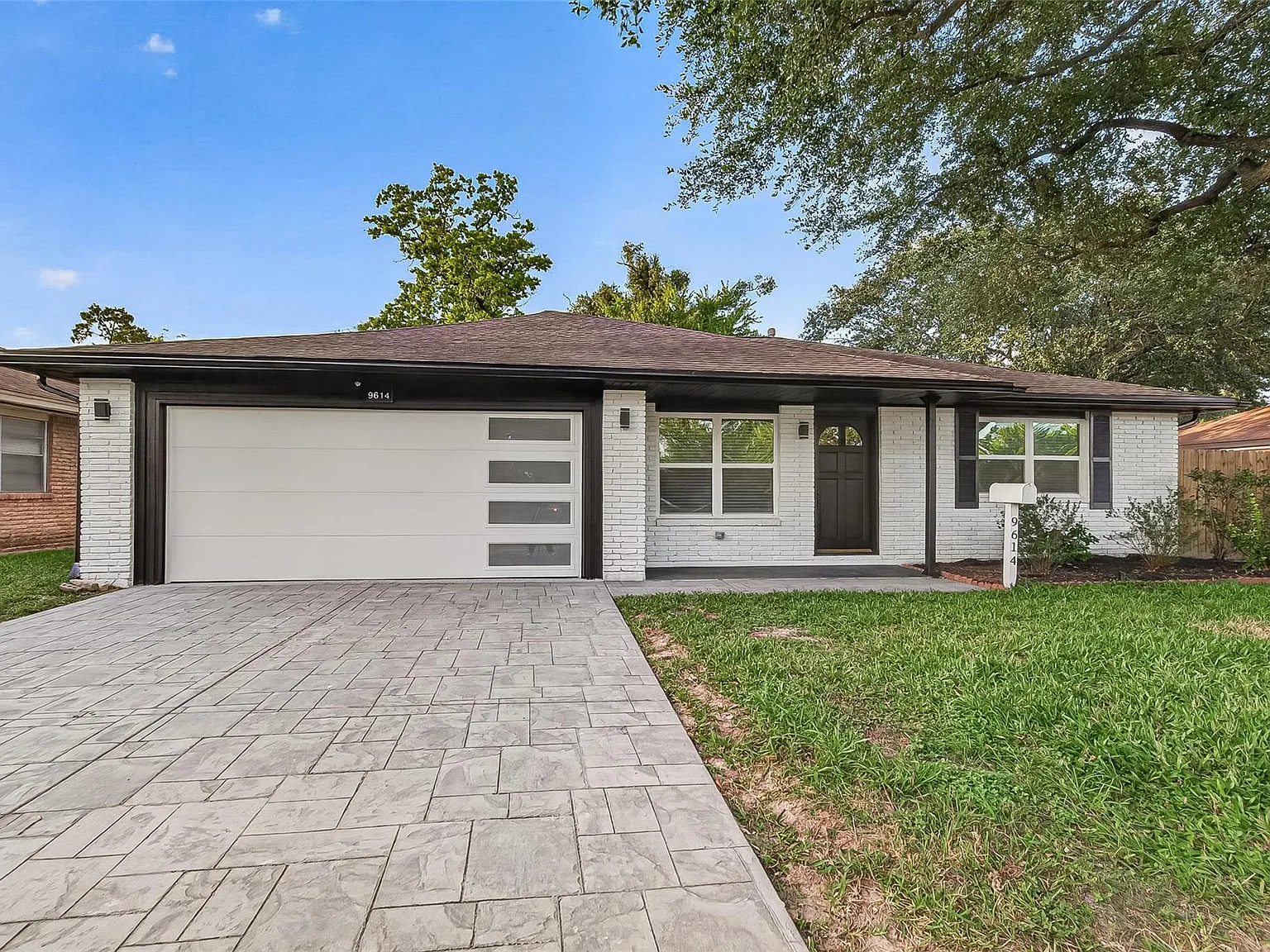 3 bed, 1453 sqft, $2,300 — Photo 3