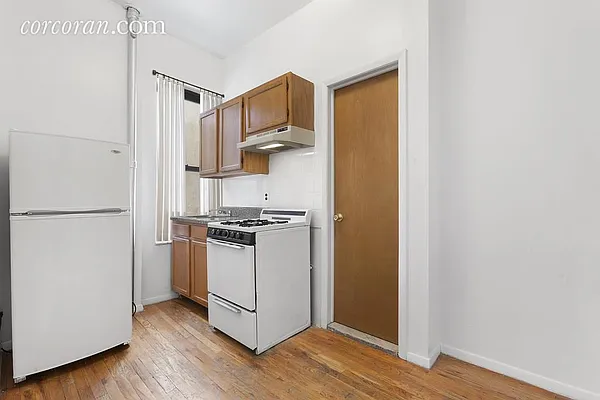 Rented by Corcoran | media 28