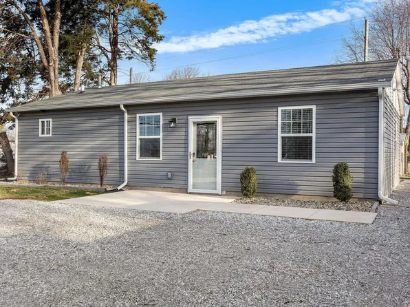 402 E Water St, Linden, IN 47955