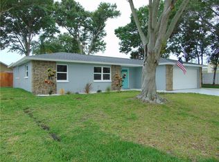 2286 Carolyn Dr, Dunedin, FL 34698