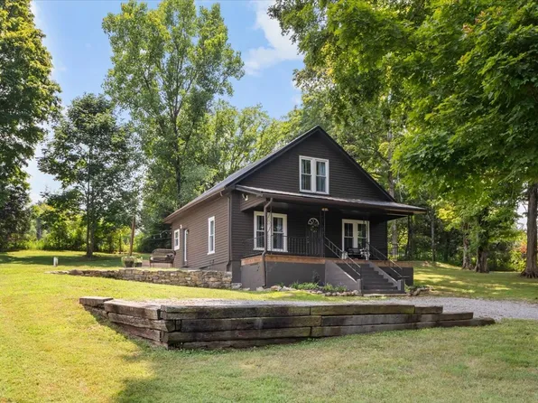 2460 Little Bartons Creek Rd, Cumberland Furnace, TN 37051