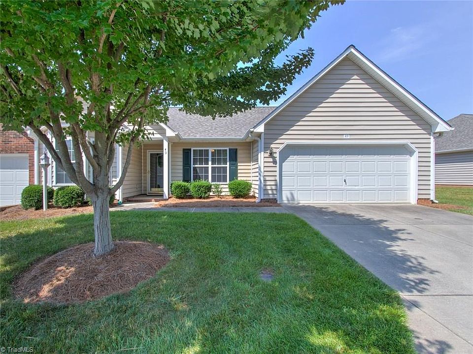 1st image of 49 Mansfield Cir