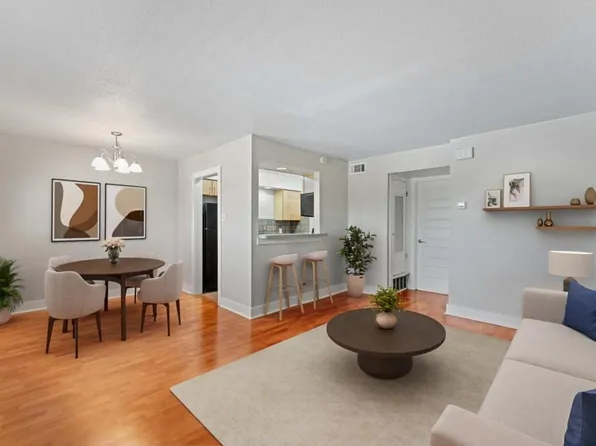 3815 Guadalupe St APT 303, Austin, TX 78751