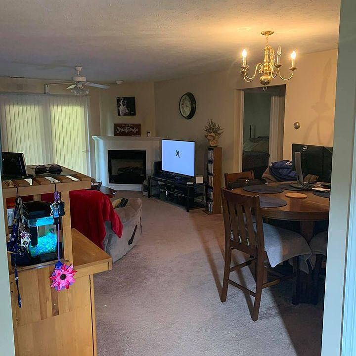 1st image of 105 Orchard Xing