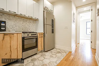 Rented by ZealEstate Group Inc