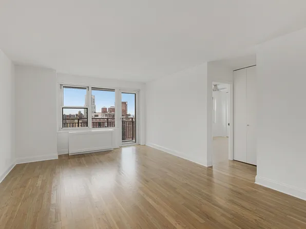 201 West 70th Street image 1 of 5