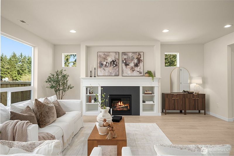 3rd image of 2304 96th Avenue Ct E #03