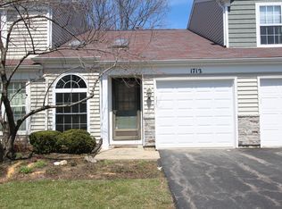 1712 Pebble Beach Cir, Elgin, IL 60123