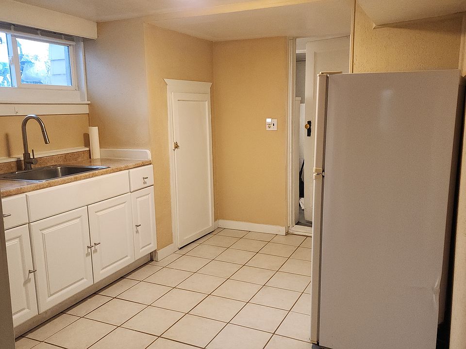 1st image of 1309 S College Ave #1