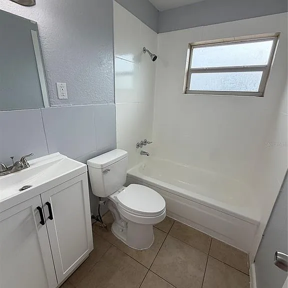 613 Carver Dr — Photo 7