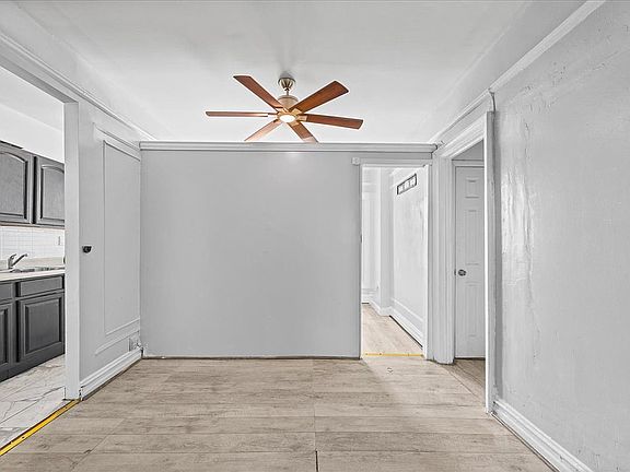 4th image of 1015 Summit Ave APT 4A