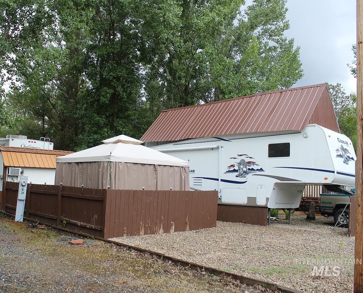29 B St, Cascade, ID 83611 Zillow