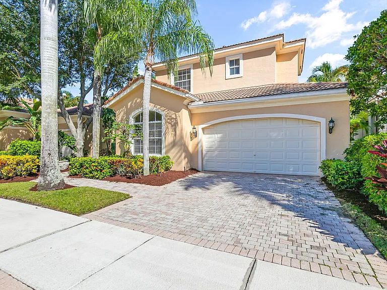 130 Andalusia Way — Photo 7