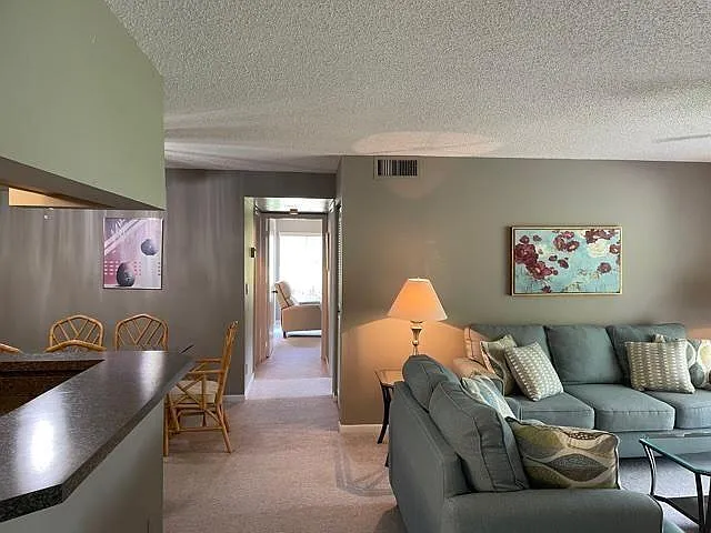 2502 SE Anchorage Cv #E-1 — Photo 5