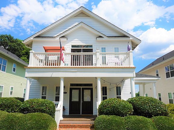 2nd image of 11 B Oakhurst Ave #1