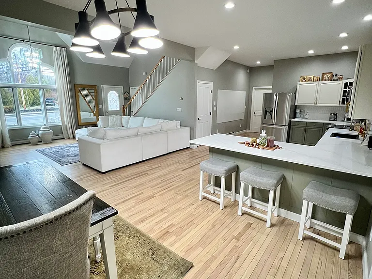 183 Saco Ave #A — Photo 6