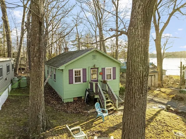 2 Kosta Ave, Rutland, MA 01543