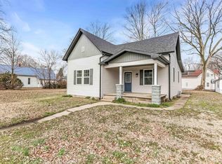 407 W 4th St, Mount Vernon, IN 47620