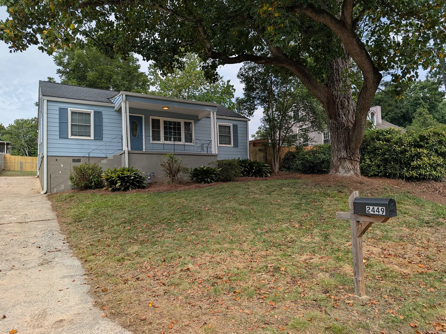 3 bed, 1026 sqft, $2,150 — Photo 1