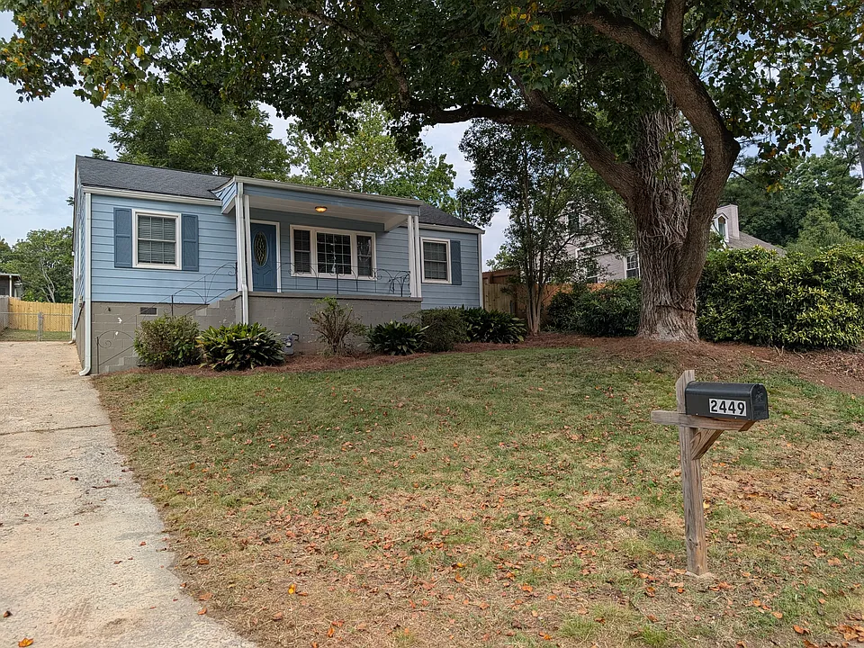 2449 Constance St