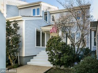 1296 Wedgewood Manor Way, Reston, VA 20194