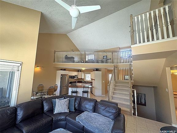 4th image of 17 Eagle View WAY